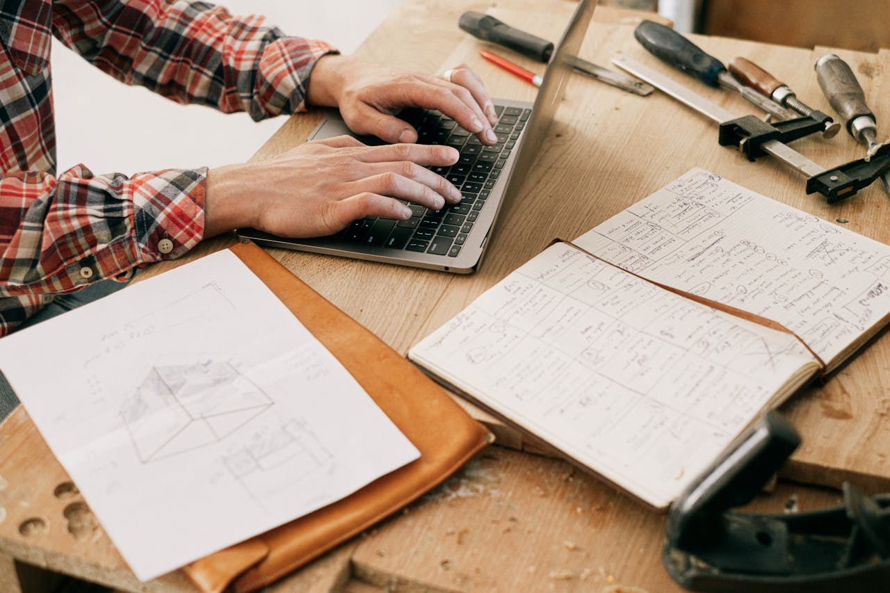Affiliate vs Product Showdown: What’s Your Best First Money Maker?